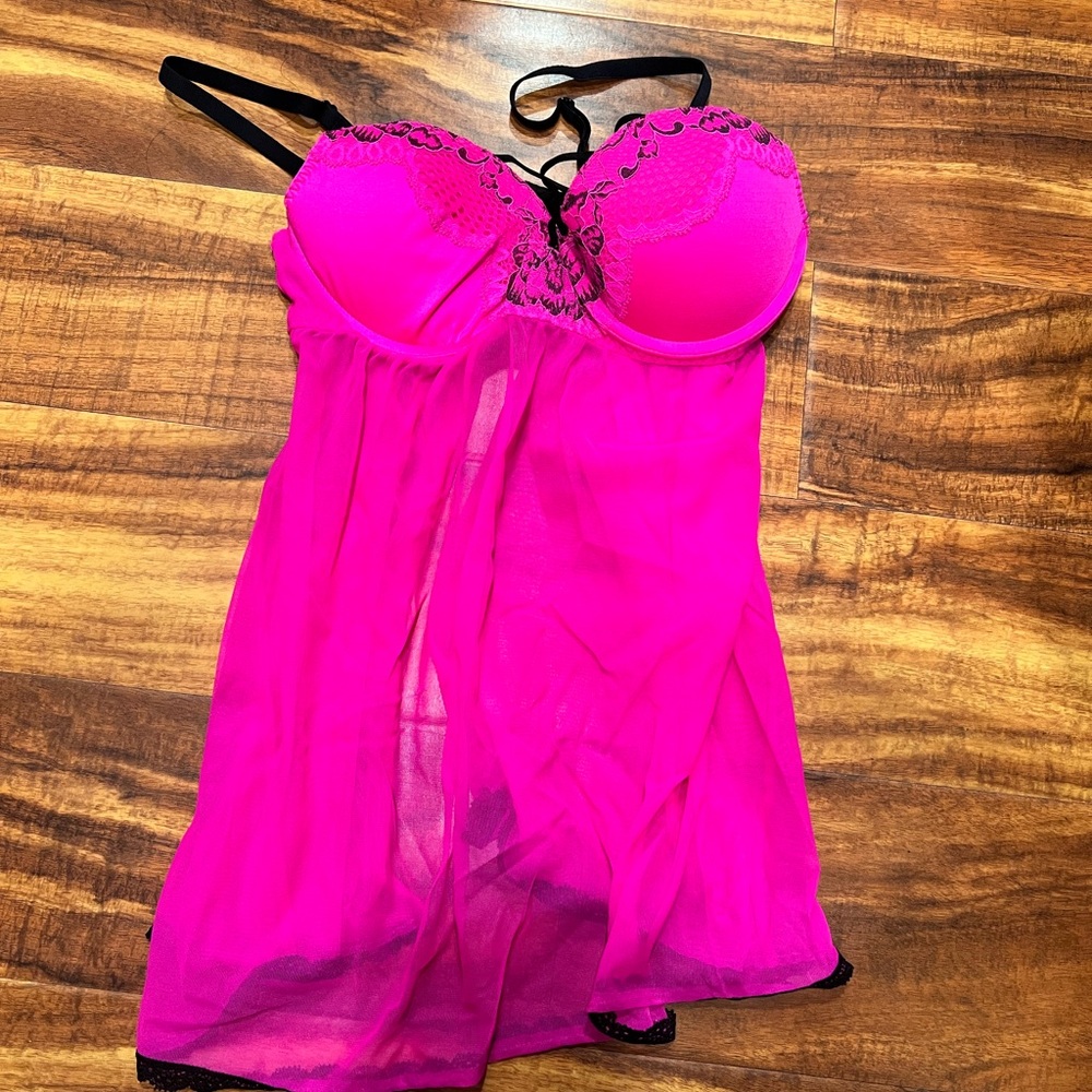 3 lingeries (see others inside)